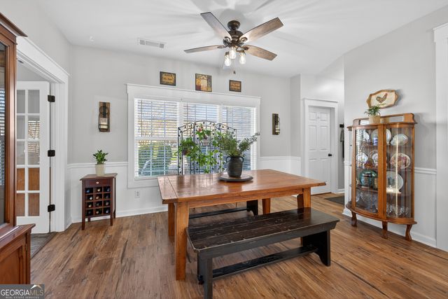 56 Walnut Ridge Drive, Hoschton, GA 30548