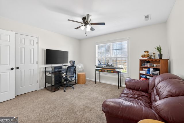 56 Walnut Ridge Drive, Hoschton, GA 30548