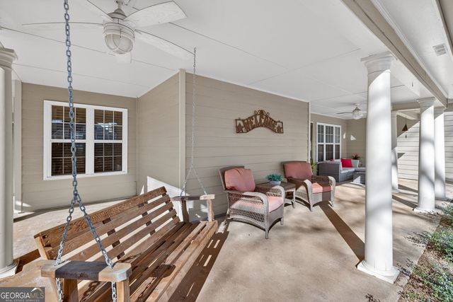 56 Walnut Ridge Drive, Hoschton, GA 30548