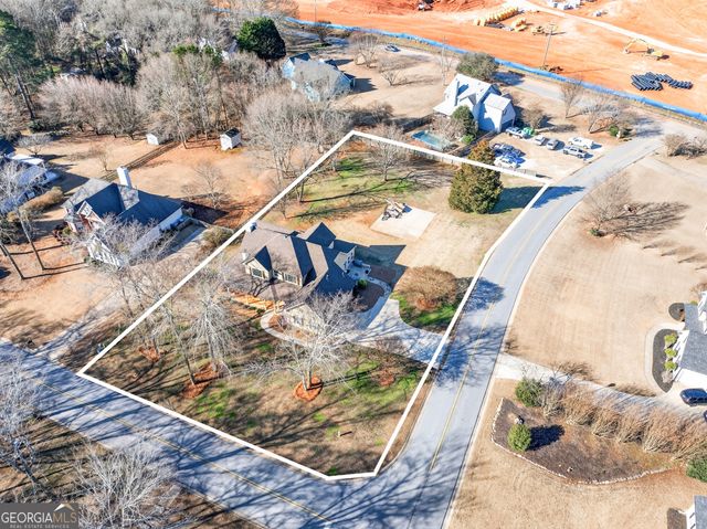 56 Walnut Ridge Drive, Hoschton, GA 30548