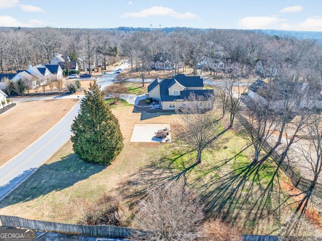 56 Walnut Ridge Drive, Hoschton, GA 30548