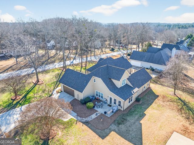 56 Walnut Ridge Drive, Hoschton, GA 30548