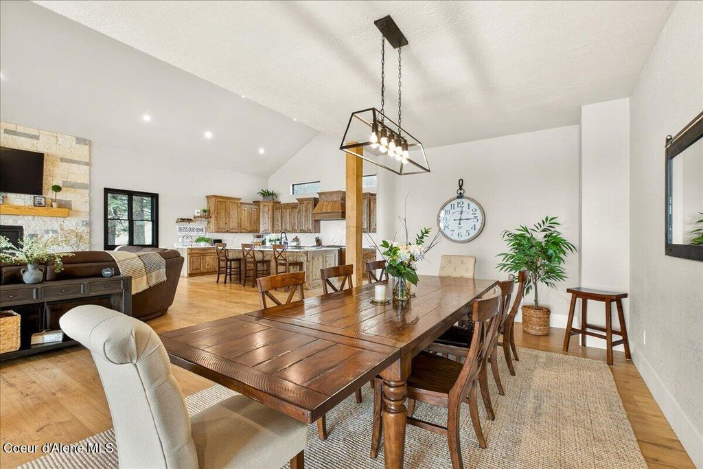 6247 W Onyx CIR, Coeur d'Alene, ID 83814 photo 16