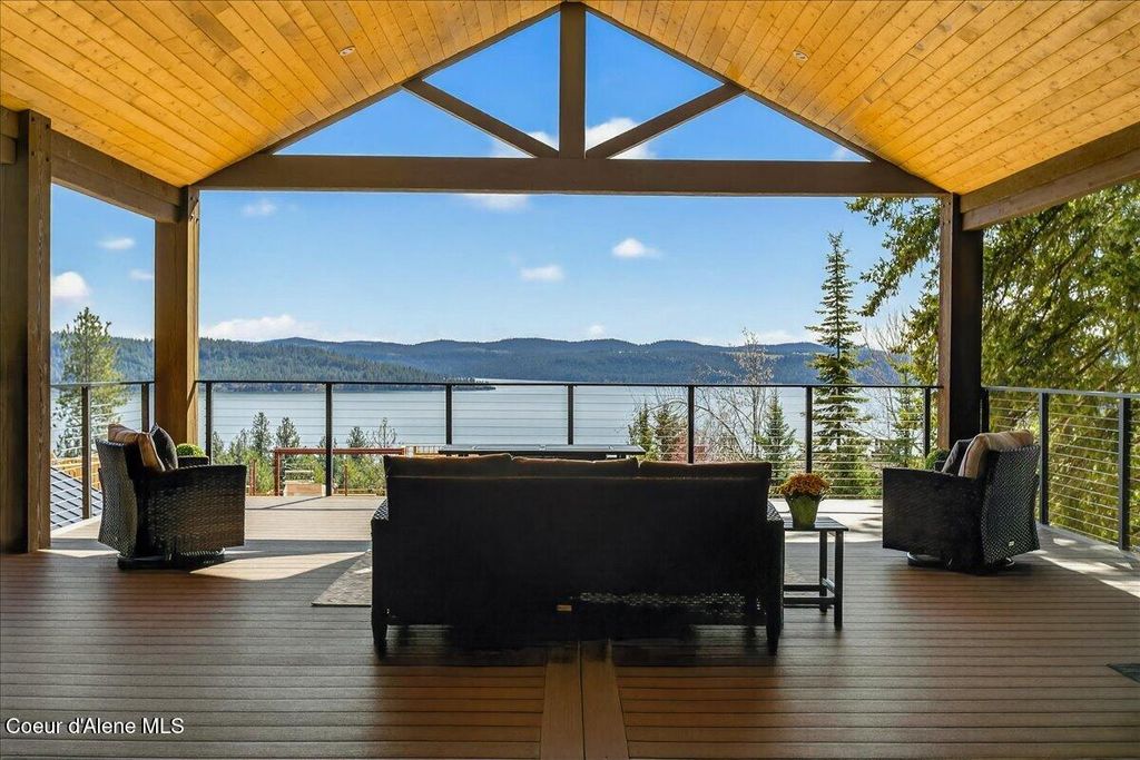 6247 W Onyx CIR, Coeur d'Alene, ID 83814 photo 2