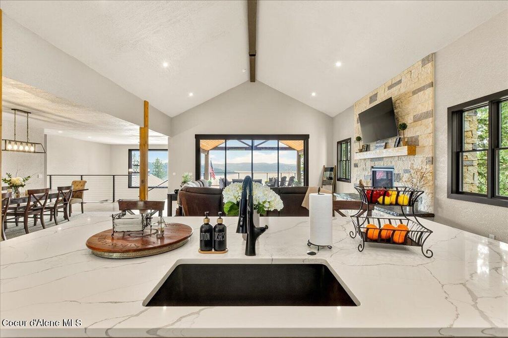 6247 W Onyx CIR, Coeur d'Alene, ID 83814 photo 21