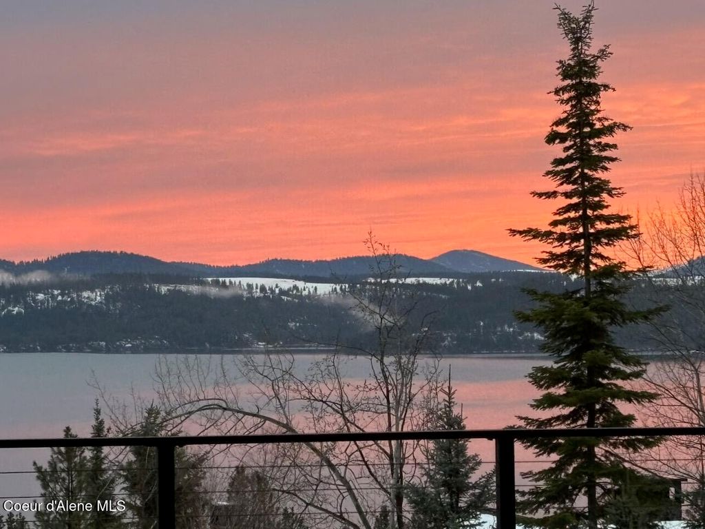 6247 W Onyx CIR, Coeur d'Alene, ID 83814 photo 7