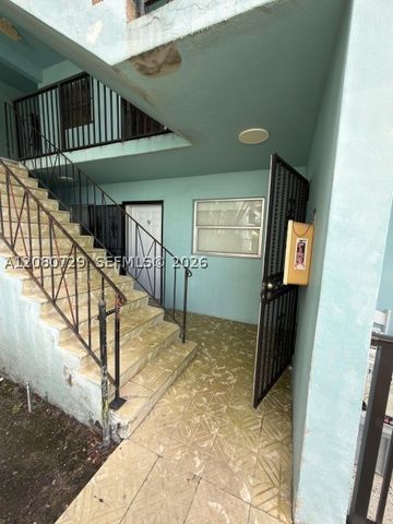 380 E 35th St 9, Hialeah, FL 33013