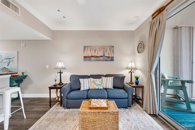 154 Ethel Wingate Dr 104, Pensacola, FL 32507