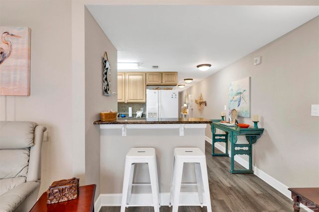 154 Ethel Wingate Dr 104, Pensacola, FL 32507