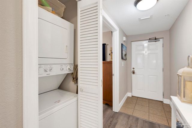 154 Ethel Wingate Dr 104, Pensacola, FL 32507