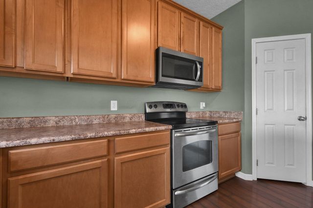 1208 Parsons Court, Pataskala, OH 43062