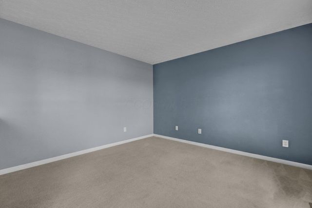 1208 Parsons Court, Pataskala, OH 43062