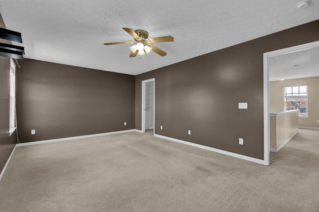 1208 Parsons Court, Pataskala, OH 43062