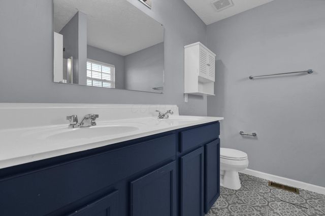 1208 Parsons Court, Pataskala, OH 43062