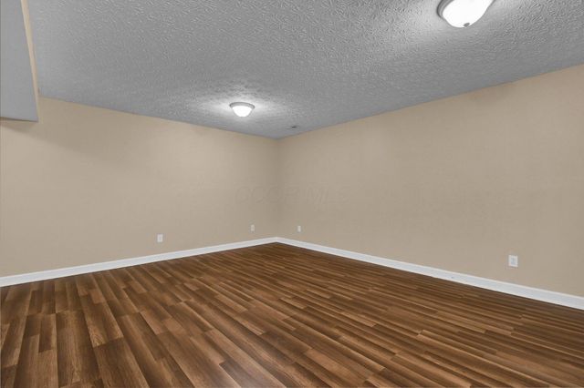 1208 Parsons Court, Pataskala, OH 43062