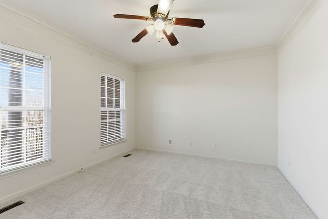 125 Windham Dr, Hendersonville, TN 37075