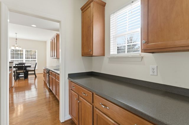 125 Windham Dr, Hendersonville, TN 37075