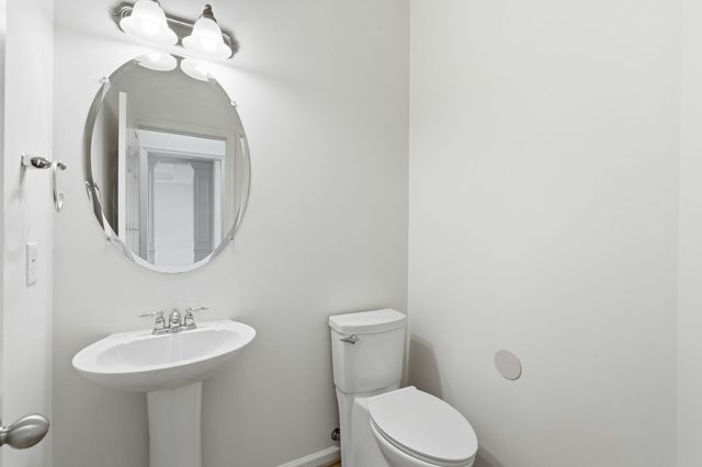 125 Windham Dr, Hendersonville, TN 37075