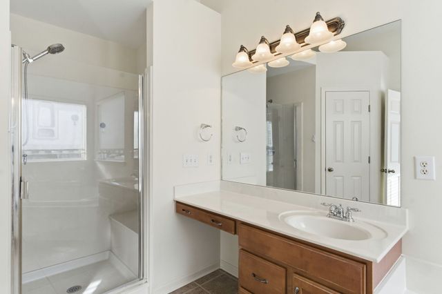 125 Windham Dr, Hendersonville, TN 37075