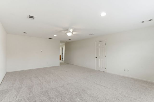 125 Windham Dr, Hendersonville, TN 37075