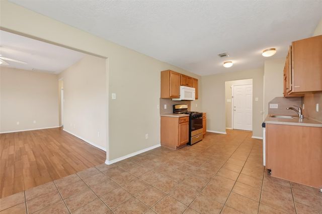 17026 Cypresswood Glen Trail, Hockley, TX 77447