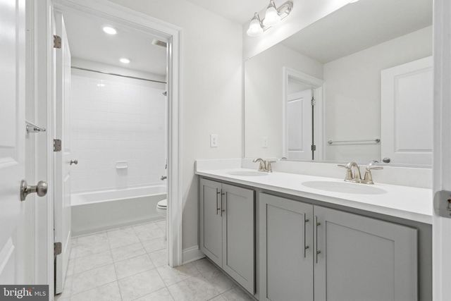 721 STARRY NIGHT DR, Westminster, MD 21157
