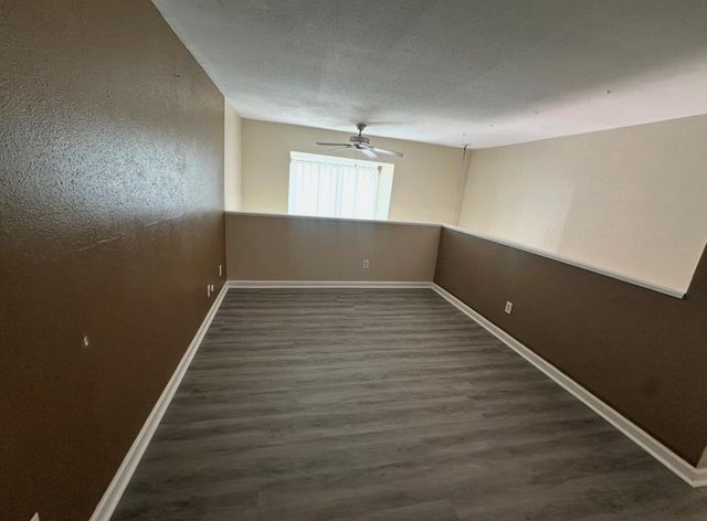 16120 Stuebner Airline Road 202, Spring, TX 77379
