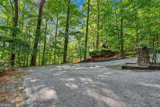 44 Laquinta Lane, Dillard, GA 30537