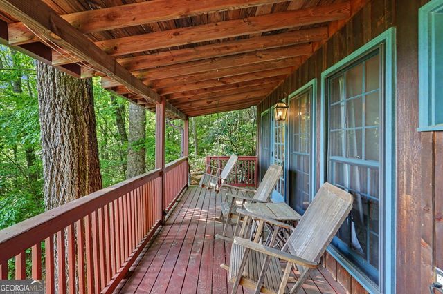 44 Laquinta Lane, Dillard, GA 30537