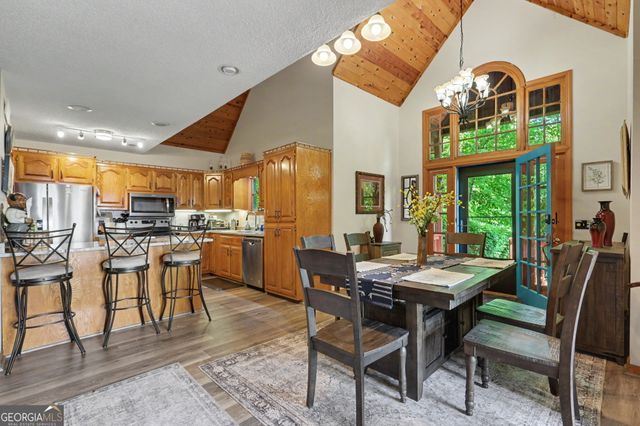 44 Laquinta Lane, Dillard, GA 30537