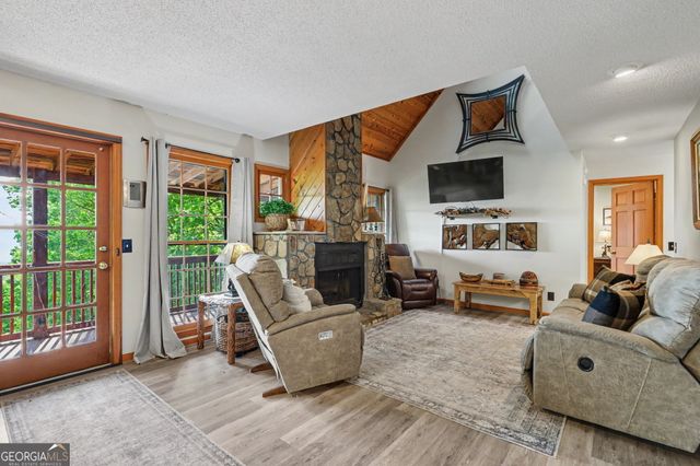 44 Laquinta Lane, Dillard, GA 30537