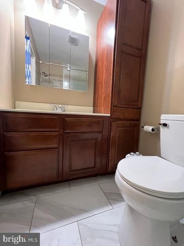 1009 BROMLEY ESTS, Pine Hill, NJ 08021