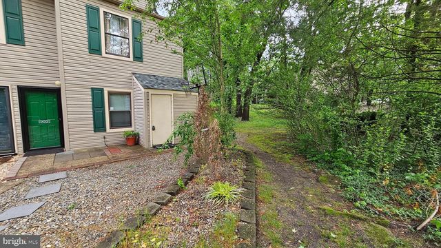 1009 BROMLEY ESTS, Pine Hill, NJ 08021