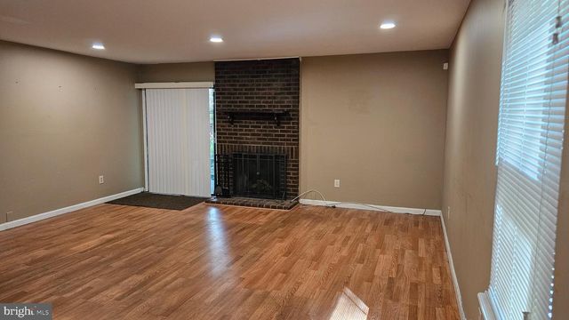 1009 BROMLEY ESTS, Pine Hill, NJ 08021