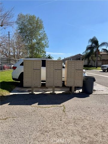 936 Fairway Drive 26, Colton, CA 92324