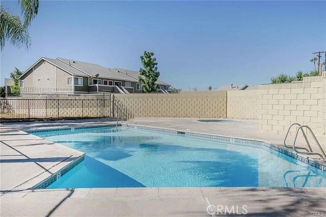 936 Fairway Drive 26, Colton, CA 92324