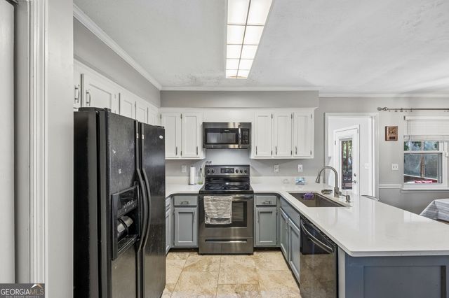 169 W Holly Avenue, Kingsland, GA 31548