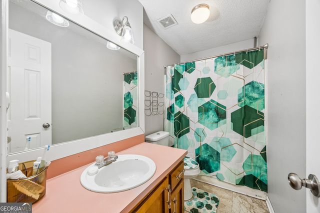 169 W Holly Avenue, Kingsland, GA 31548