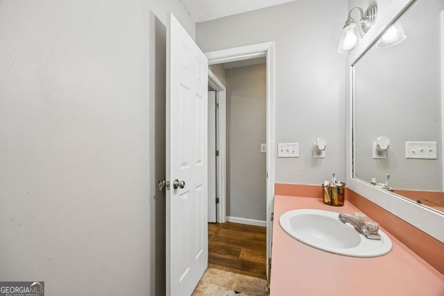 169 W Holly Avenue, Kingsland, GA 31548