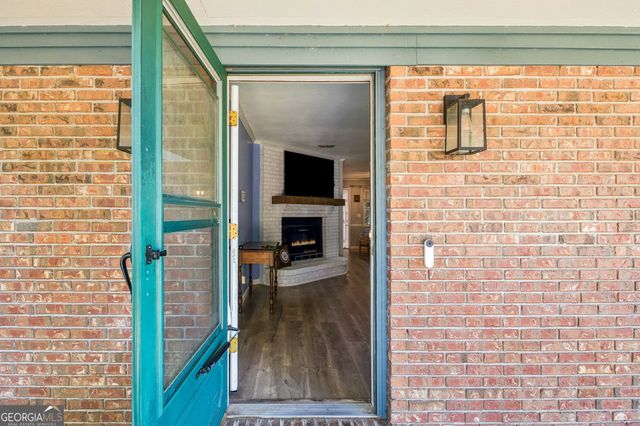 169 W Holly Avenue, Kingsland, GA 31548