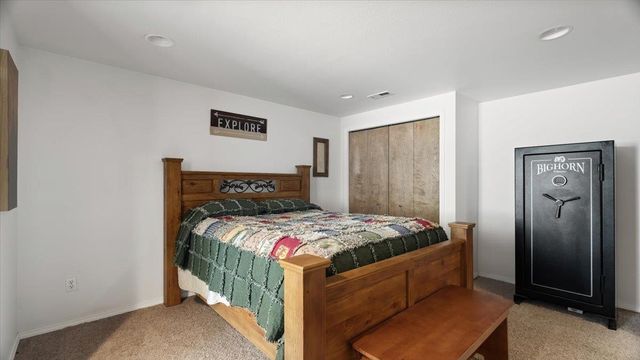 17917 N Saddle Hill Rd, Colbert, WA 99005