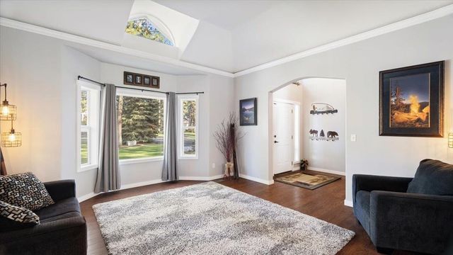 17917 N Saddle Hill Rd, Colbert, WA 99005