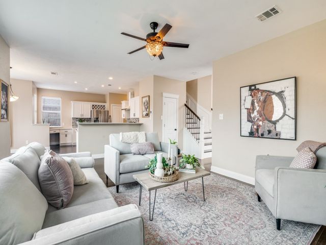 5816 Vista Park Lane, Sachse, TX 75048