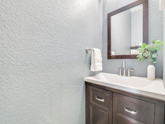 5816 Vista Park Lane, Sachse, TX 75048