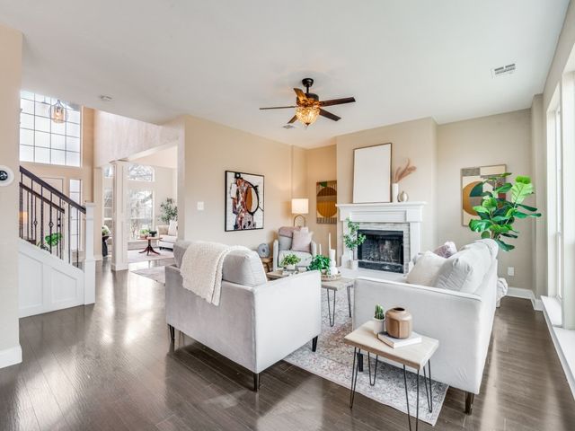 5816 Vista Park Lane, Sachse, TX 75048