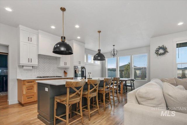 4150 E Fratello St, Meridian, ID 83642