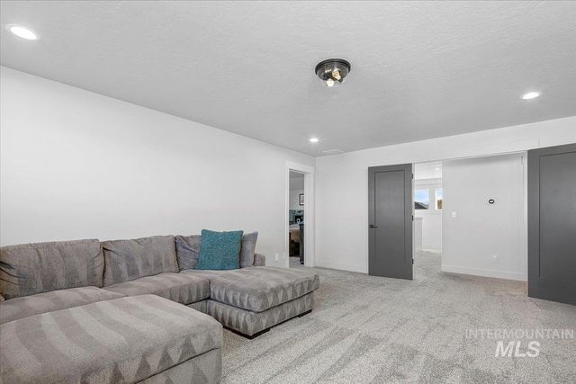 4150 E Fratello St, Meridian, ID 83642