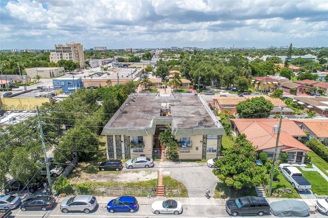 720 NW 27th Ct 5, Miami, FL 33125