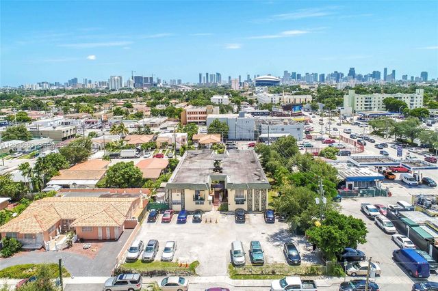 720 NW 27th Ct 5, Miami, FL 33125