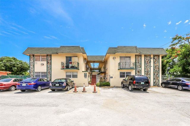 720 NW 27th Ct 5, Miami, FL 33125